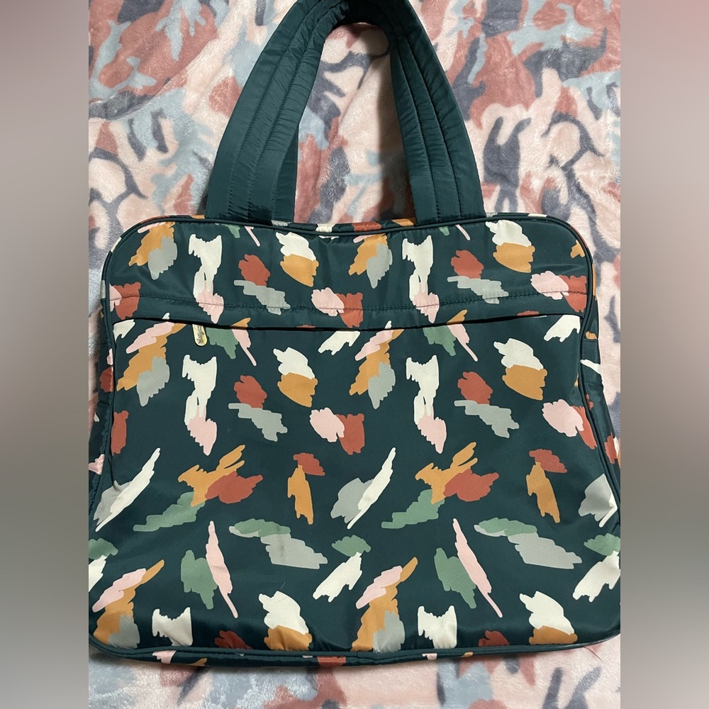 THIRTY-ONE: Voyager Tote